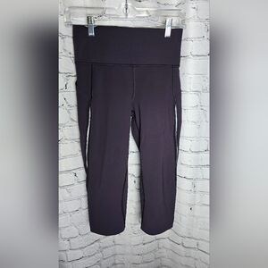 Lululemon Women's‎ Pace Perfect Crop Leggings Size 6